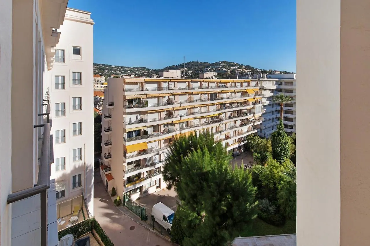 Palais Miramar - Suite & E37 - 20M Plage - Croisette Emplacement Unique - Wifi - Clim Cannes Appartement